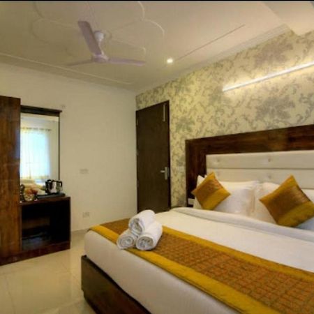 Hotel Ark Avalon- Delhi International Airport Nuova Delhi Esterno foto