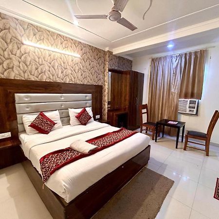 Hotel Ark Avalon- Delhi International Airport Nuova Delhi Esterno foto